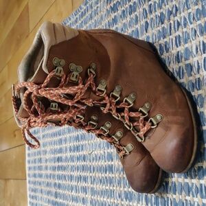 Sorel Brown/Tan Conquest Wedge Boot